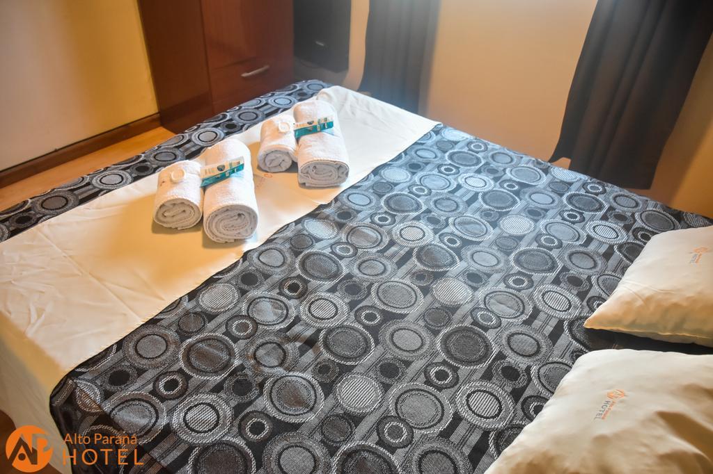 Hotel Alto Parana Córdoba Extérieur photo